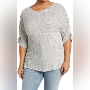 NWT max studio Nordstrom rack size XL blouse black and white rushed sleeves